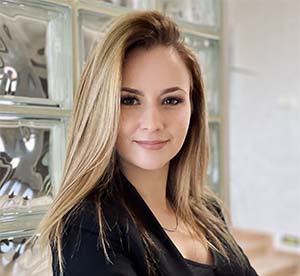 Elina Hofman - defektolog